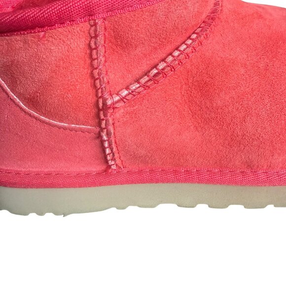 UGG Women's Classic Ultra Mini Cardinal Red NWOB Sz. 7 Retails $160 - Picture 10 of 11